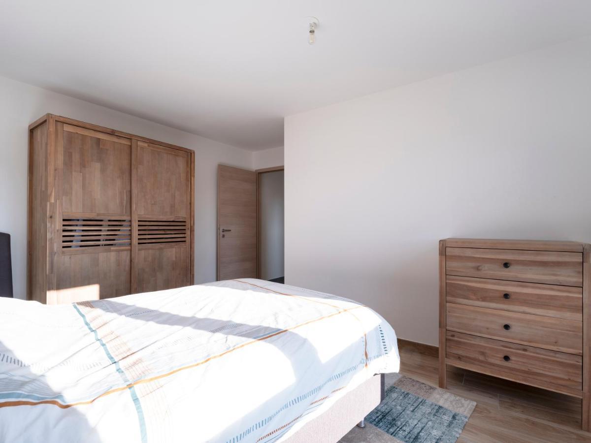 Azalee - Parking Gratuit - Terrasse Couverte - Proche Transport - Tout Equipe Nancy Exterior photo